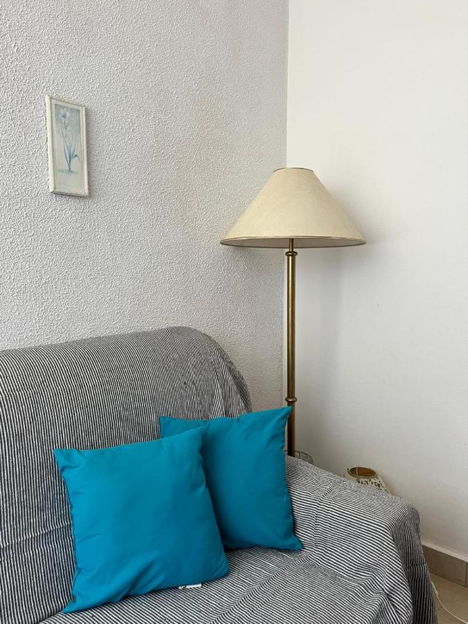 Apartment With Swimming Pool イェルサ エクステリア 写真